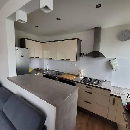 Cozy And Quiet In Wider Center Apartment *