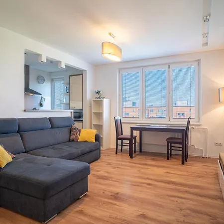 Cozy And Quiet In Wider Center Apartment *