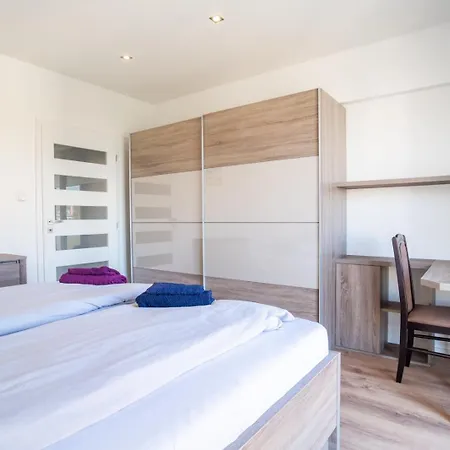 Apartment Cozy And Quiet In Wider Center Bratislava