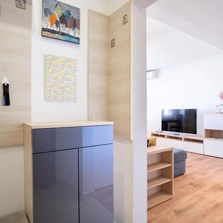 Cozy And Quiet In Wider Center * Bratislava