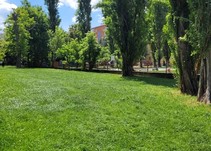 Cozy And Quiet In Wider Center Διαμέρισμα